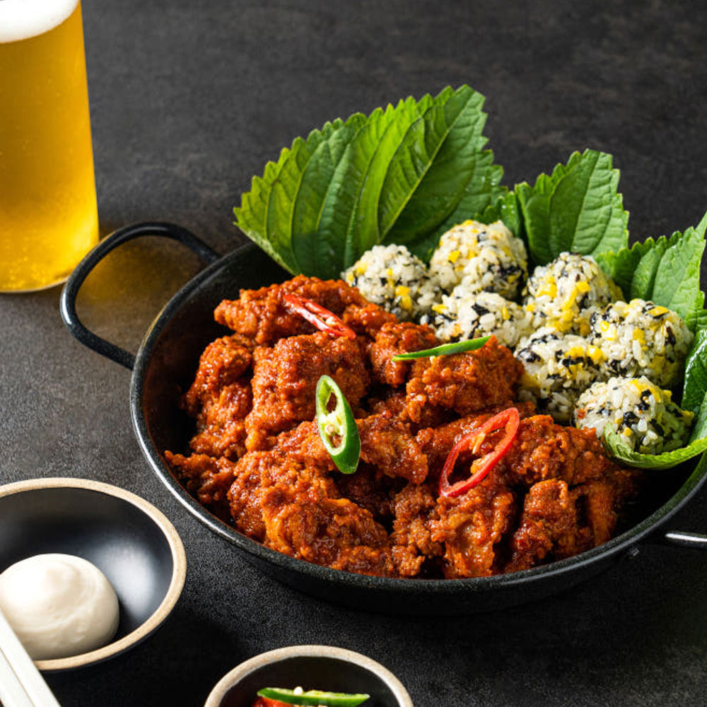 오돌갈비 소금 매콤 오돌뼈 볶음 300g 1팩 밥반찬 술안주